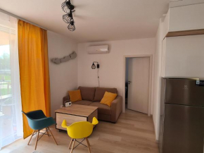 EDA Beach Galerius Apartman